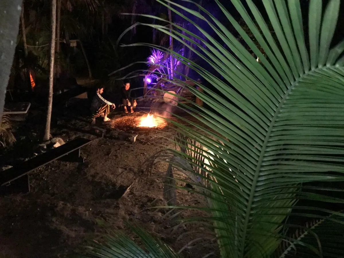 Cenote Encantado Tulum Eco-Glamping Camp Hotel 0*,